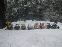 7sledlineupwith400ex.jpg