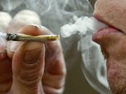 0_61_320x240_smoking_joint.jpg