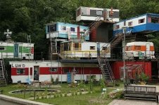 modular-homes-not-green.jpg